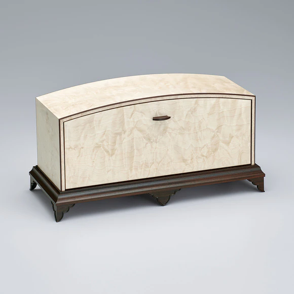 Jewelry box of horse chestnut wood. 