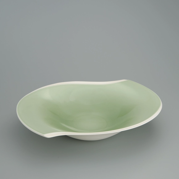 Bowl with Light Green Celadon Glaze