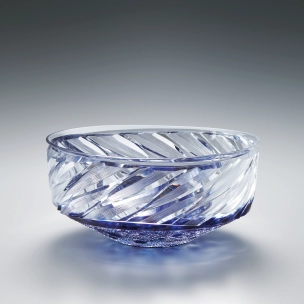 Cut glass bowl. “Wave blue”
