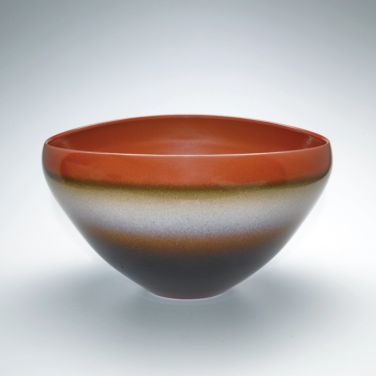 photo Bowl with iron glaze.