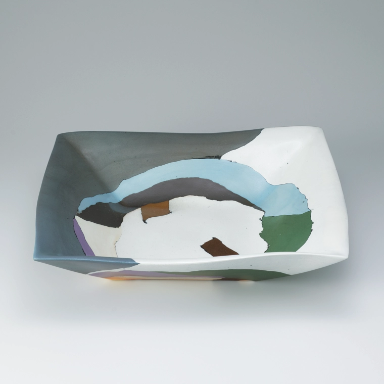 photo Square marbled ware bowl.