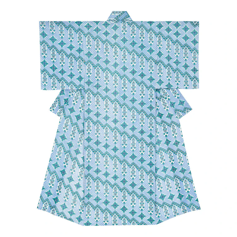 photo Kimono with Japanese style sarasa pattern. “Clustered bladder cherry”