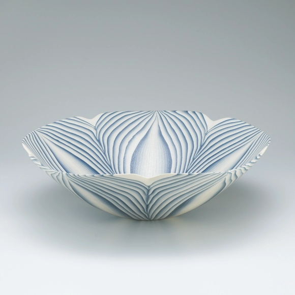 Marbled Ware Bowl with Open Flower Design