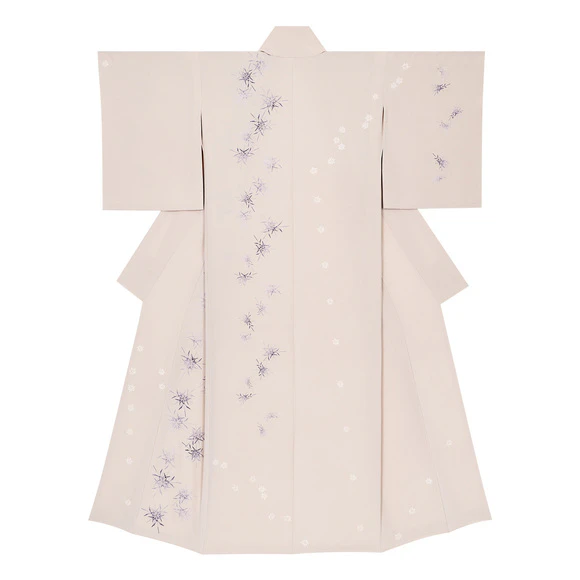 Kimono with embroidery. “Flowers twinkle”