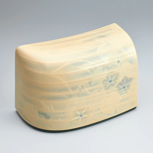 彫漆箱「朝霧」