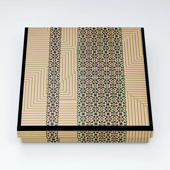 Creating beautiful boxes with inlay techniques : Stowe, Doug