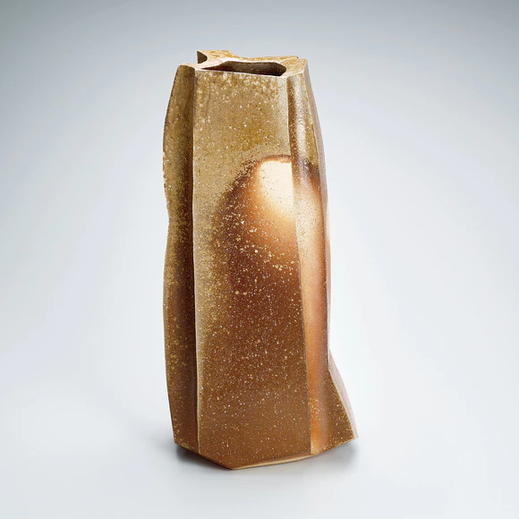 Bizen ware. “Towering”