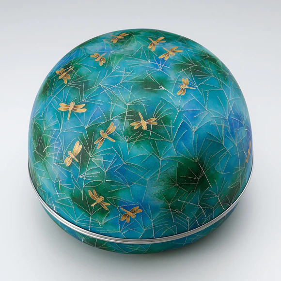 Cloisonne vessel with cover. “Distant memory”