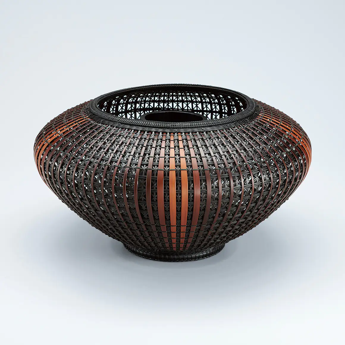 金属工芸 獅子耳付 花器　砂鉢銅製 伝統工芸品　昭和レトロ　ヴィンテージ m_2x_5031.jpg.webp