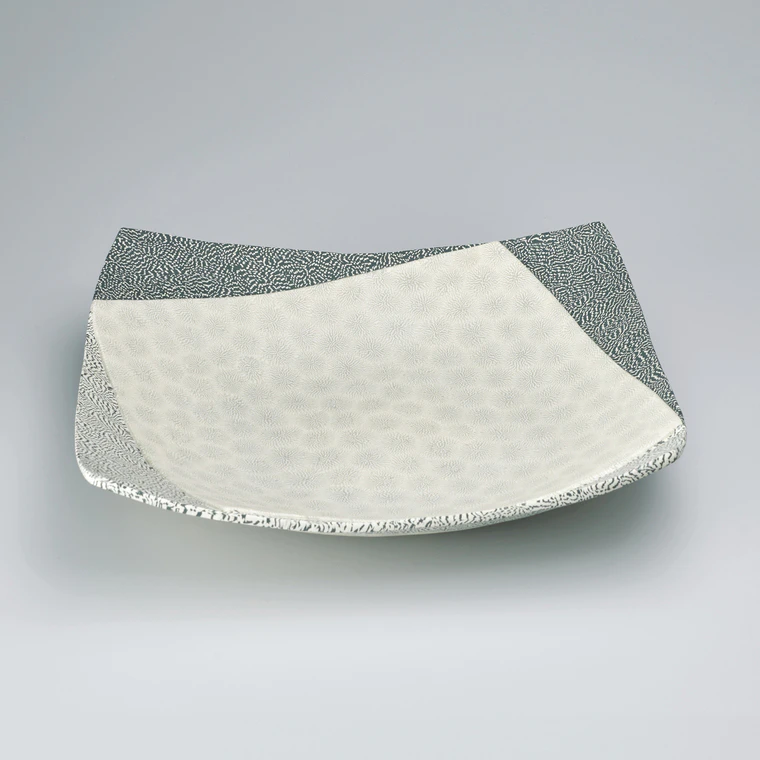 photo Dish with marbled blurred design