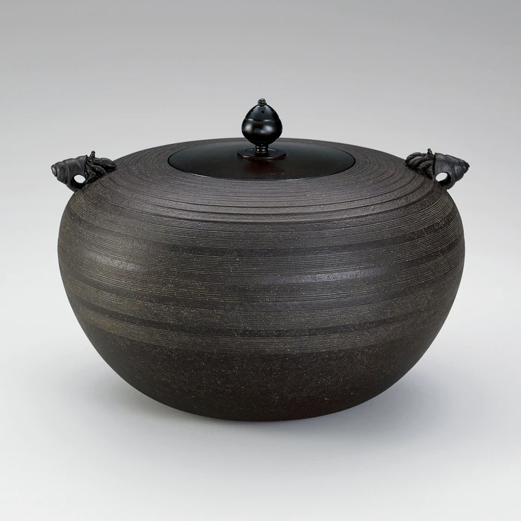 photo Tea ceremony kettle “Hermit crab”