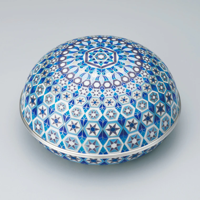 photo Cloisonne covered vessel “Blue moment”