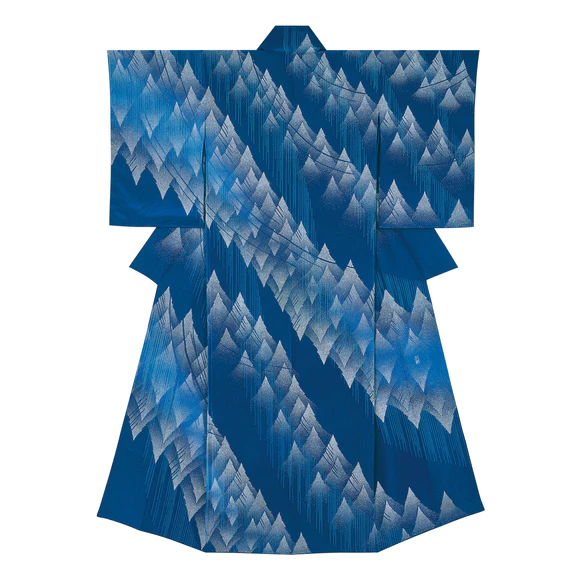 Formal kimono with design in yuzen dyeing  “Silent”