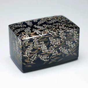（新品）松沈金  文庫     光源作 文庫 沈金松 黒 A4サイズ 木製 文箱 12-13206 漆器の井助
