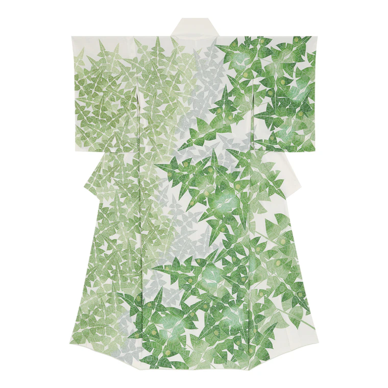 photo Formal kimono with design in yūzen dyeing. “After the rain”