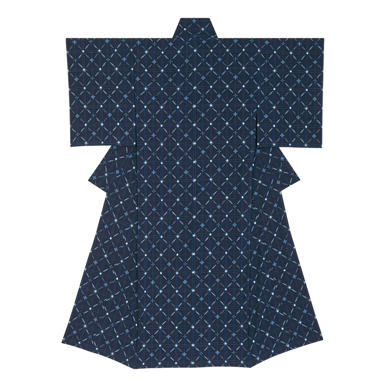 写真：広瀬絣着物「壱岐の風」