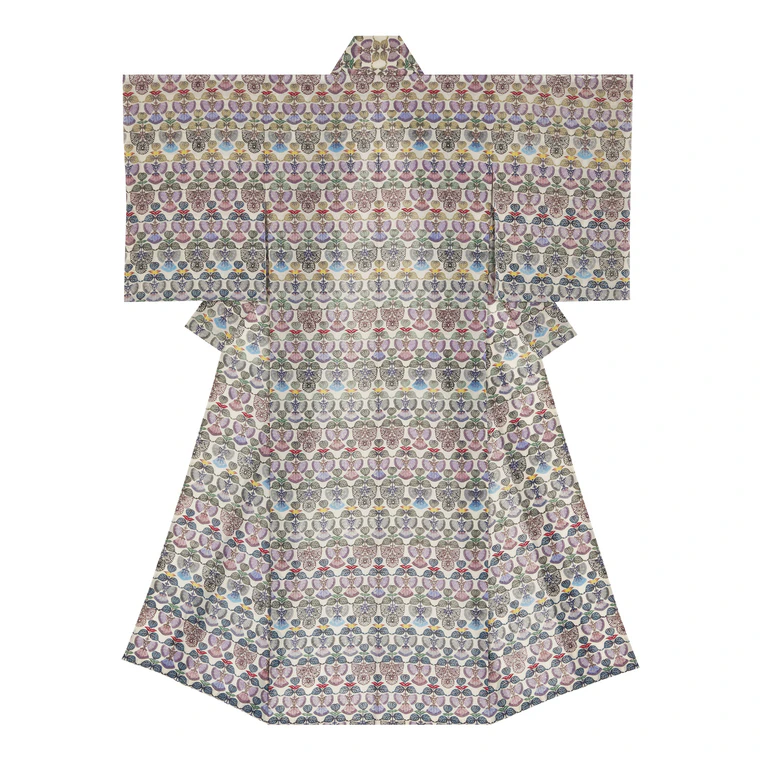 photo Kimono with design in bingata. “Sagaribana”