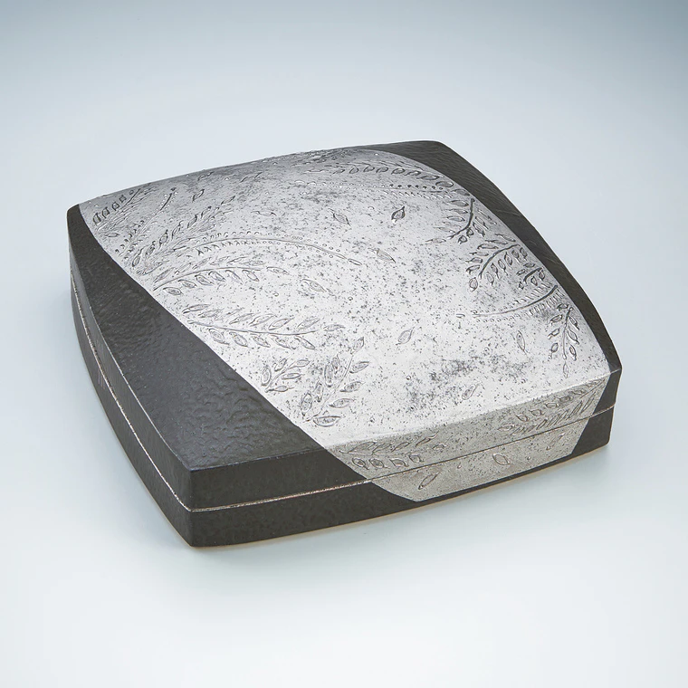 黒釉銀彩陶筥(小林 正人)｜ギャラリージャパン