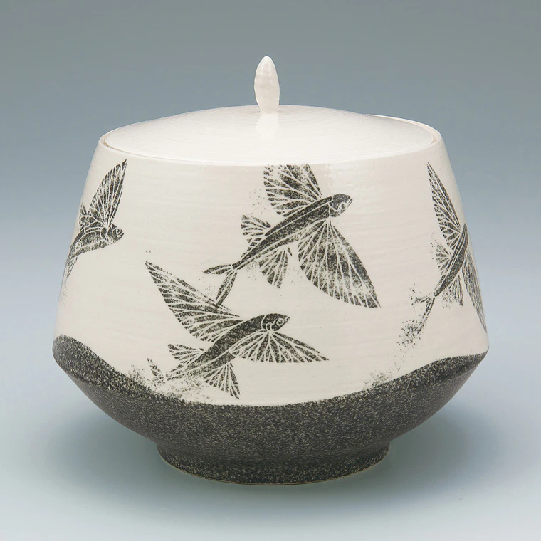 photo Tea ceremony fresh water jar with flying fish design in stencil painting.