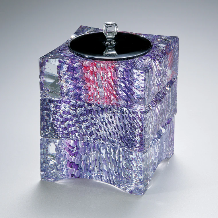 photo Tiered box of glass. “Oribana”