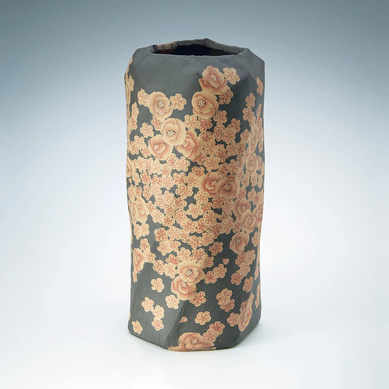 photo Mumyōi jar with marbled flower design.