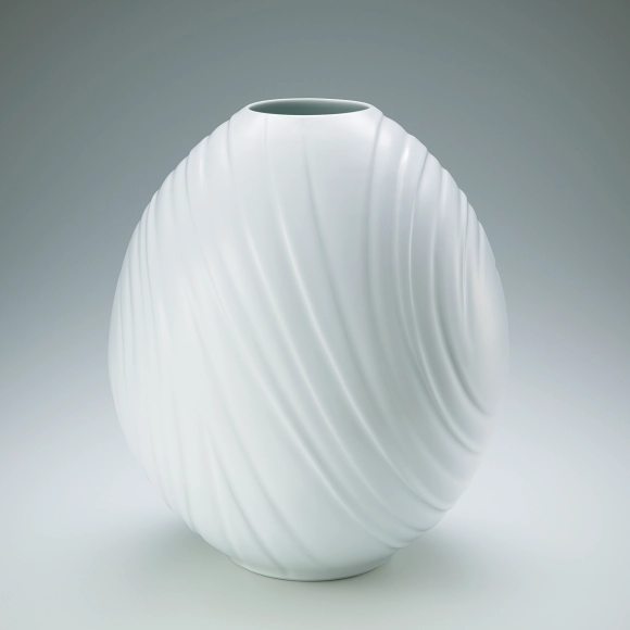 青白磁彫文鉢(亀田 茂友)｜ギャラリージャパン