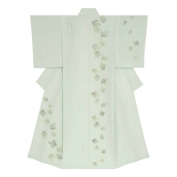 Kimono with embroidery. “Floating”