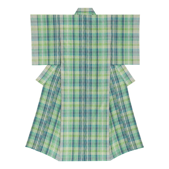 Kimono of ondule weave cloth. “Fresh green tree”