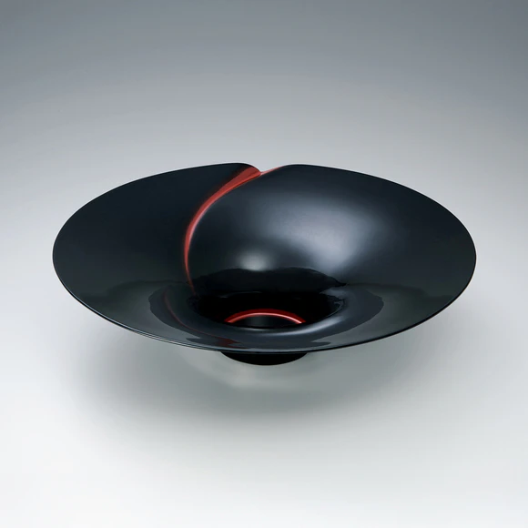 Kanshitsu bowl. “Beam of light”