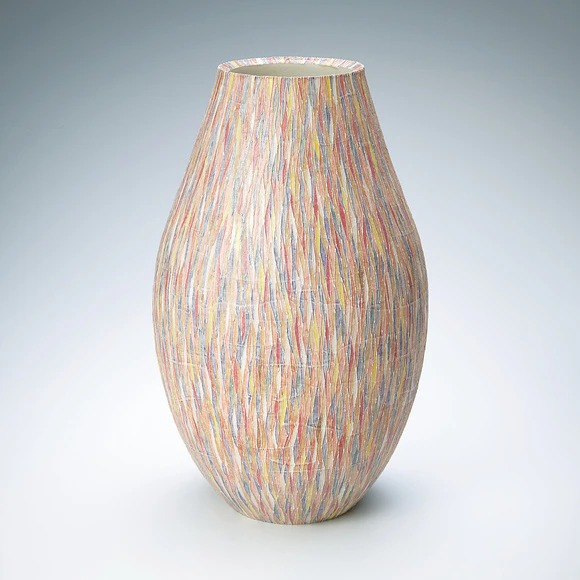 Jar with cool summer rain design in tsutsugaki.