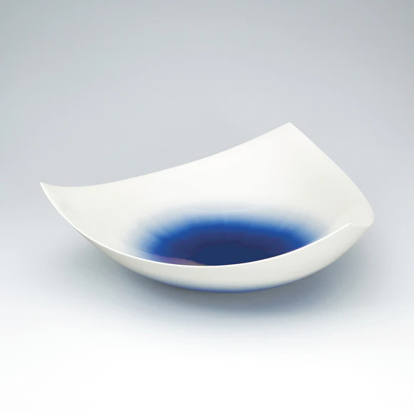 Bowl with colored glaze decoration.