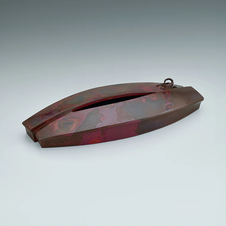 photo Cast Shudō Flower Vessel “Lurking in the Dark”
