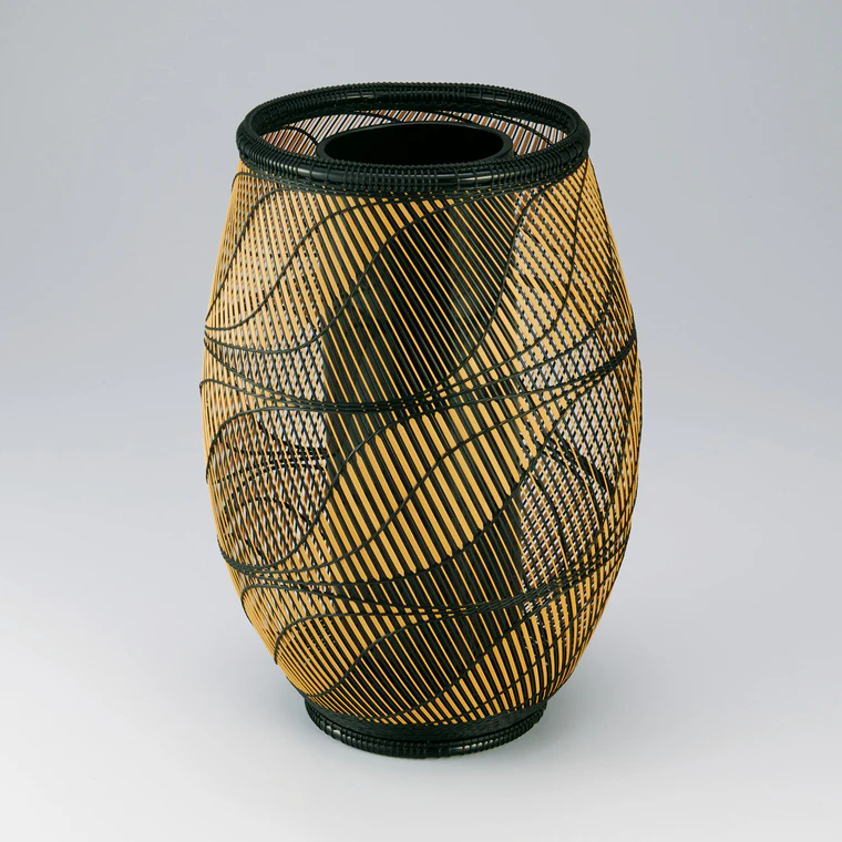 photo Flower Basket with Stream Line Design “Summer Breeze”