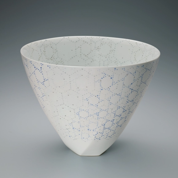 White Porcelain Bowl with Design in Underglaze Copper Painting
