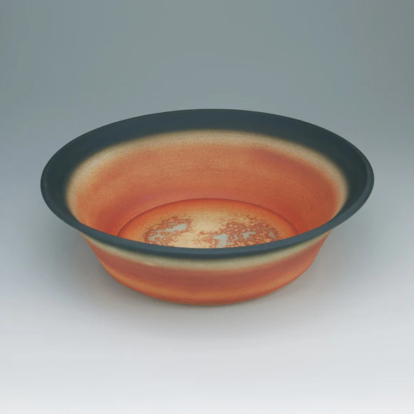 Bowl with Glaze in Kakewake Style and Kiln Mutation Effect