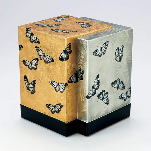 Coffer with Design in Chinkin “Travel in Search for Butterflies”