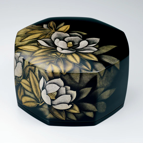 Box with Design in Chinkin “Smile”