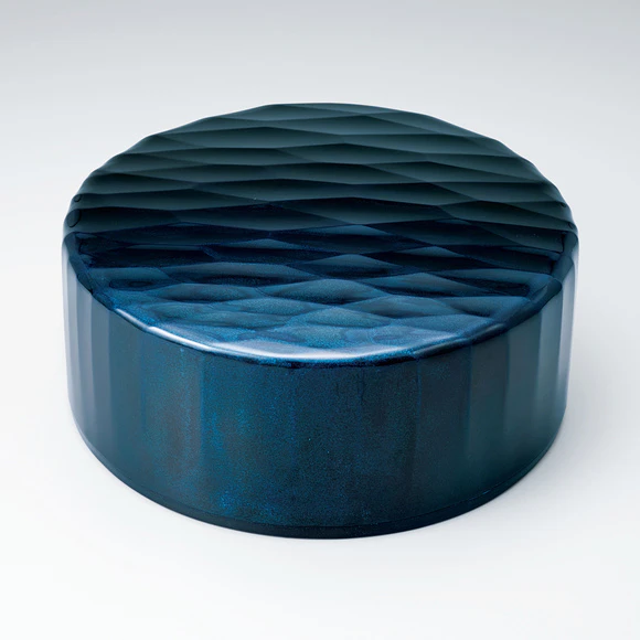 Round Box with Design in Kirisabi “Kikyo”