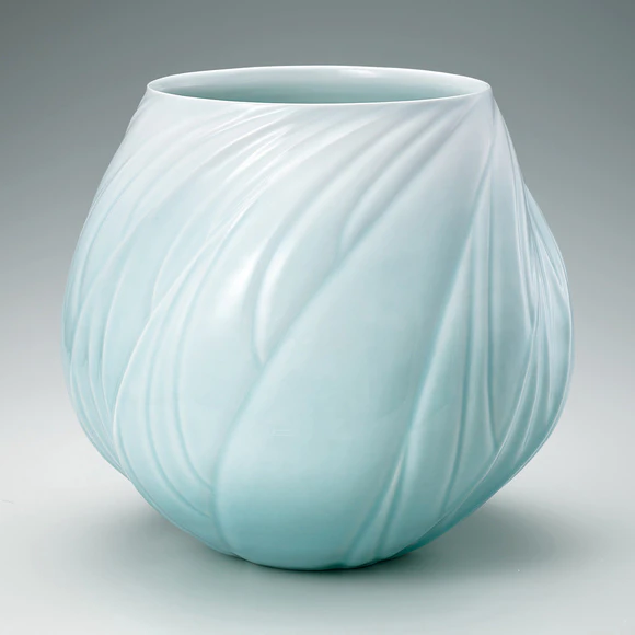 White Porcelain Flower Vessel with Pale Blue Glaze “Wave Motion”