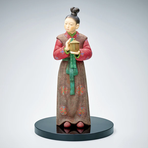 Wood Sculpture Covered with Washi Paper “Chirping of Insects”