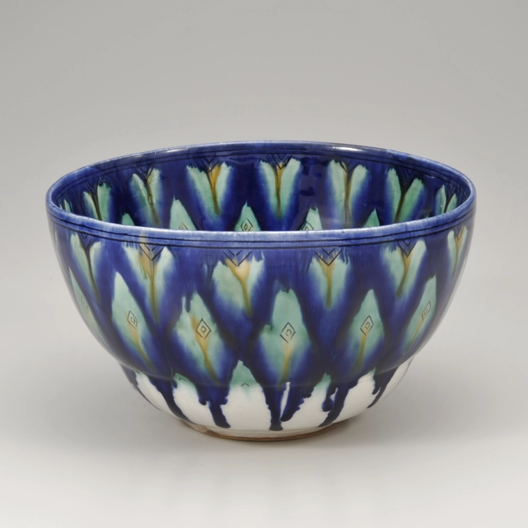 photo Bowl with Three Color Glaze Decoration