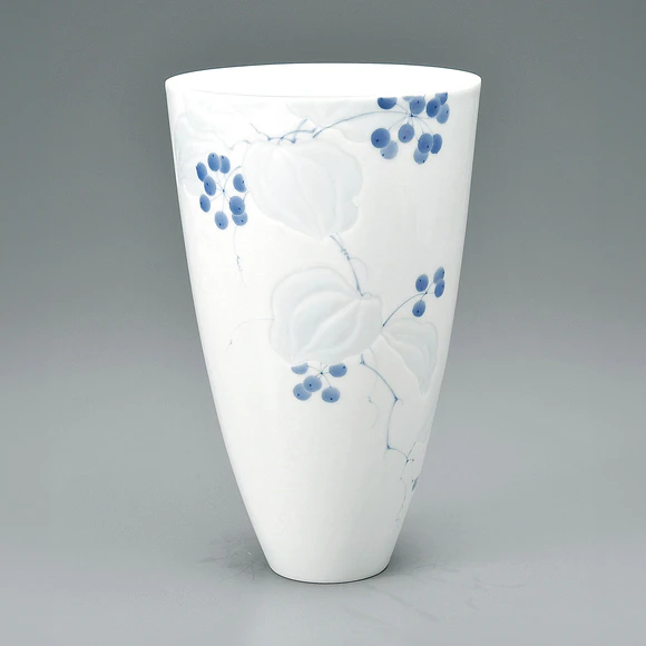 染付彫鉢「艶葉樹」(本多 亜弥)｜ギャラリージャパン