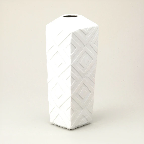White Porcelain Rectangular Vase with Engraved Decoration