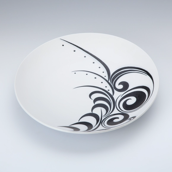 Plate with Design in Underglaze Black "Voice of the Earth"