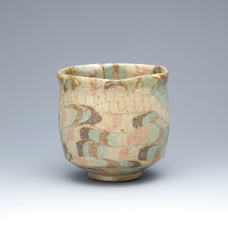 写真:練上筒茶盌