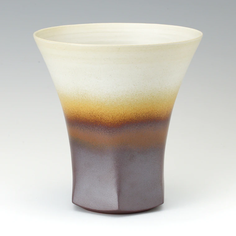 photo Iron Glaze Colored Hagi Flower Vase