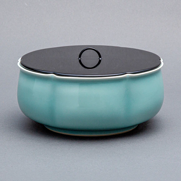 Tea Ceremony Fresh Water Jar with Celadon Glaze