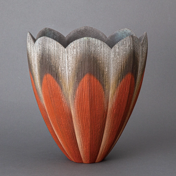 青白磁槲文大皿(島田 文雄)｜ギャラリージャパン