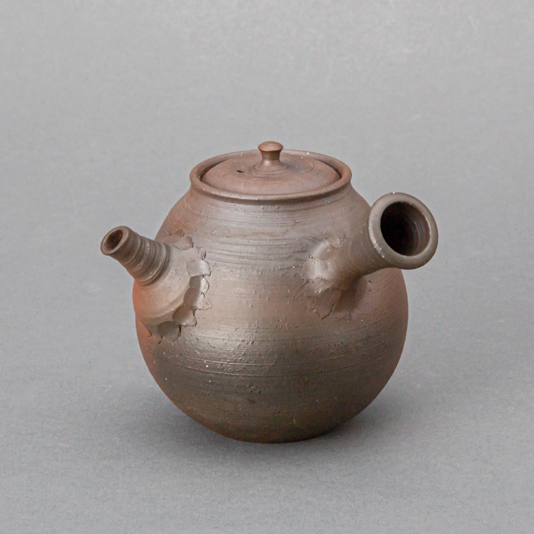 写真：焼締茶注