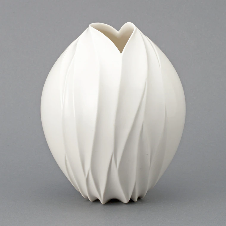 photo Vase with Ivory White Glaze and Carved Decoration